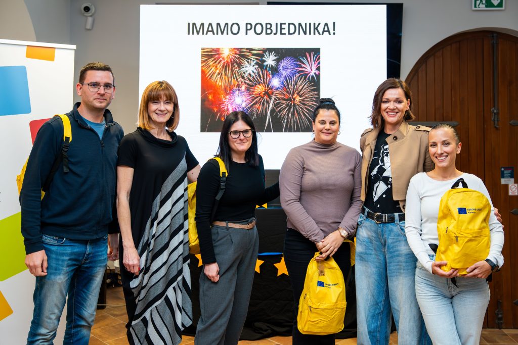 Pub kviz u znaku EU projekata - zabava i znanje u srcu Karlovca 6 0910 f.granic pub kviz rck 111