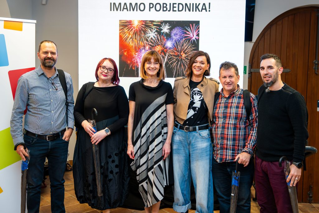 Pub kviz u znaku EU projekata - zabava i znanje u srcu Karlovca 8 0910 f.granic pub kviz rck 114