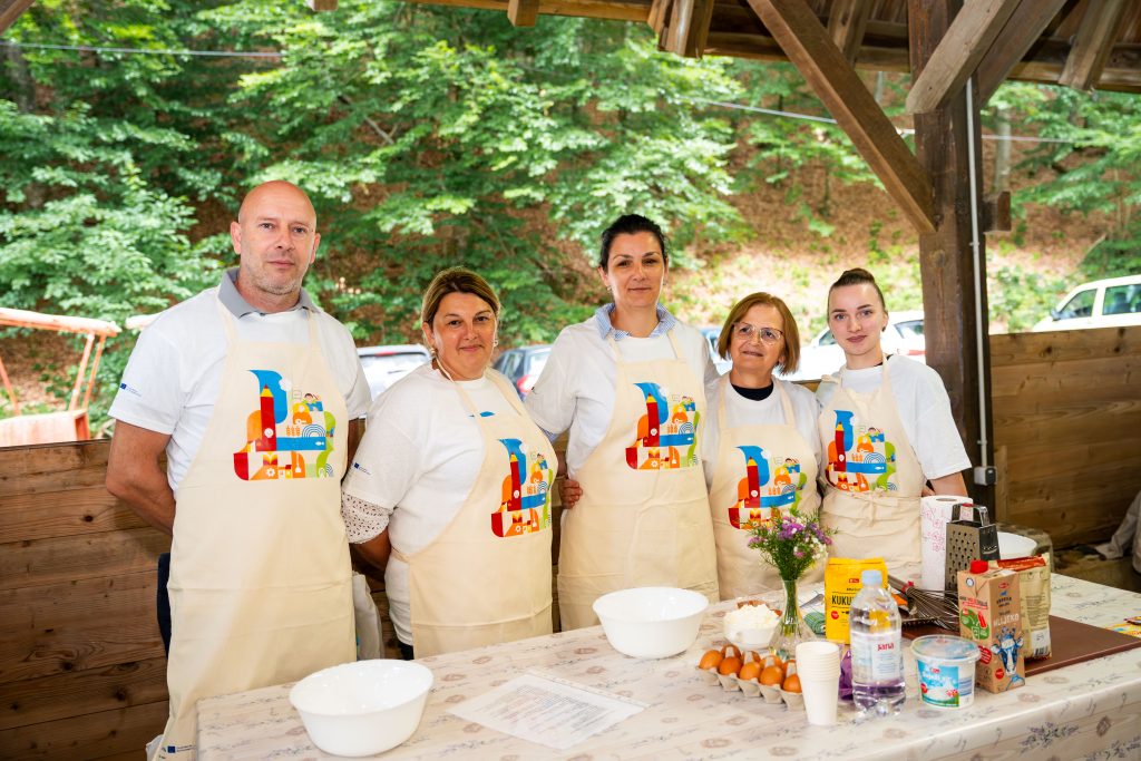 Mirisi domaće kuhinje i veliki ugovori za škole: Muljava okupila kuhare, proizvođače i ravnatelje 23 1506 cooking show 73