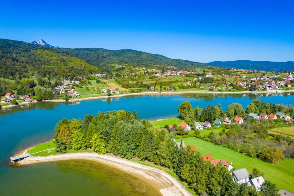 Razvoj počinje na terenu: Ogulin svoje potencijale pretvara u konkretne projekte 5 iStock 2245992418